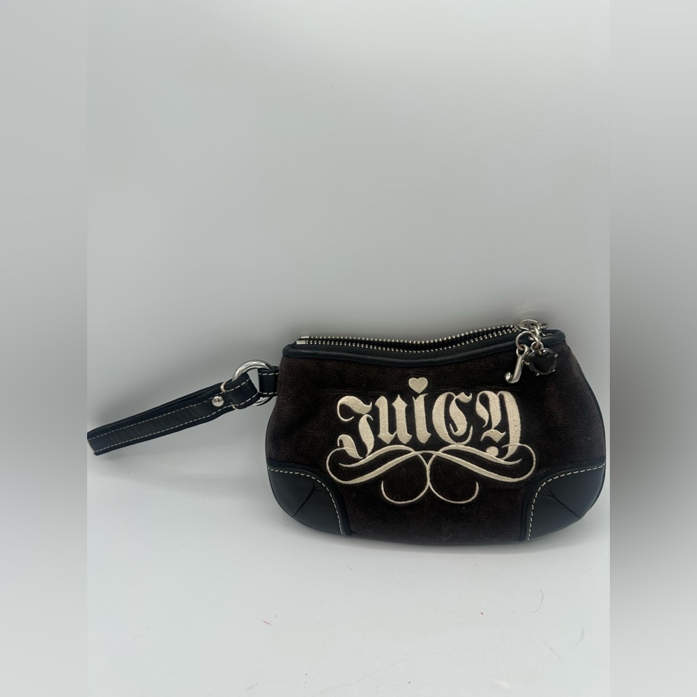 Vintage Y2K Juicy Couture Velour Wristlet clutch purse